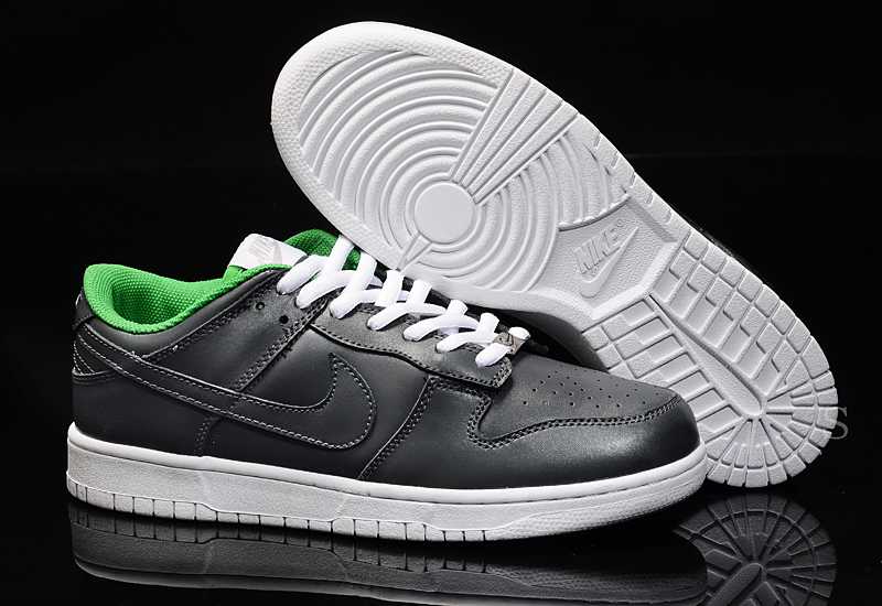 Nike Dunk Low France Foot Locker